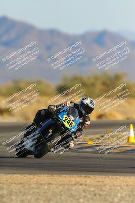 media/Dec-16-2023-CVMA (Sat) [[bb38a358a2]]/Race 11 Amateur Supersport Open/